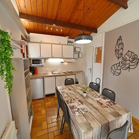Detached Chalet Max 2 Pers And 2 Children Σπίτι διακοπών *
